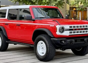 Ford issues a major recall—more than 163,000 Broncos must undergo urgent inspection due to a fault in the driver's seat—these are the affected models