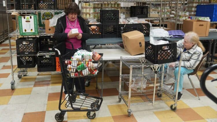 Goodbye to food benefits—federal shutdown puts EBT cards of 40 million Americans in jeopardy 1 Goodbye to food benefits—federal shutdown puts EBT cards of 40 million Americans in jeopardy