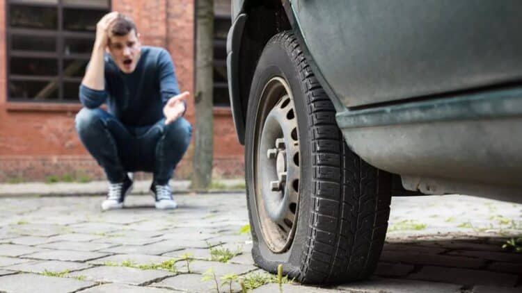 Goodbye heat, goodbye pressure—the AAA's trick to keep cold weather from ruining your tires this fall 1 Goodbye heat, goodbye pressure—the AAA's trick to keep cold weather from ruining your tires this fall