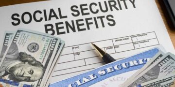 It's official—Democrats introduce bill to increase Social Security checks by $200 per month and alleviate inflation