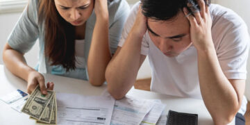 Avoid these 5 financial mistakes if you don't want to run out of savings when you retire, according to Social Security experts 5 Avoid these 5 financial mistakes if you don't want to run out of savings when you retire, according to Social Security experts