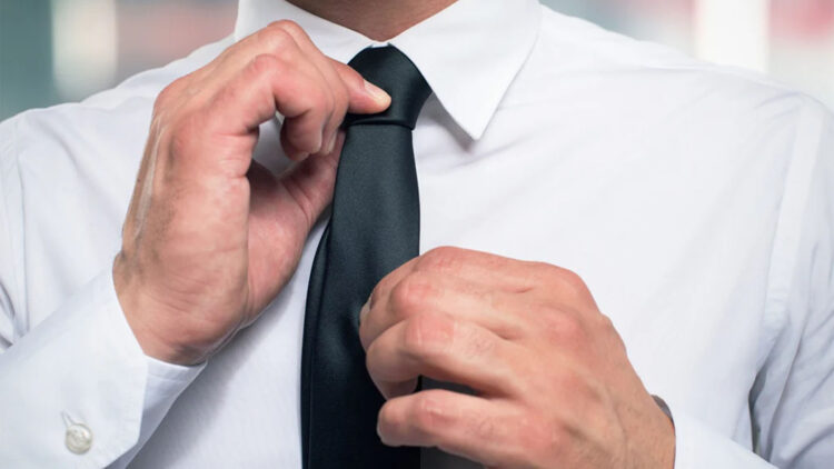 Confirmed—why politicians, CEOs, and presenters always choose a tie of this color—it is linked to confidence, honesty, and leadership