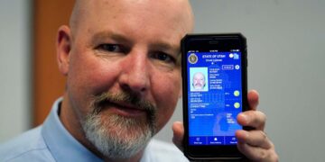 Confirmed by the DMV—California launches its digital driver's license—so you can carry your official ID on your phone 17 Confirmed by the DMV—California launches its digital driver's license—so you can carry your official ID on your phone