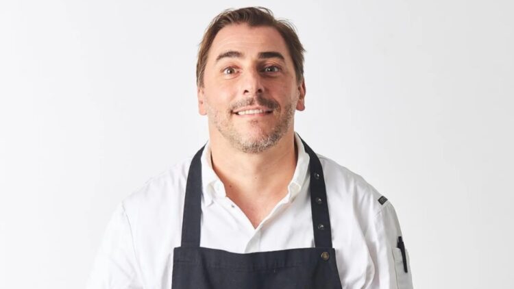 Jordi Roca's ultimate trick for making roast chicken crispy on the outside and juicy on the inside 1 Jordi Roca's ultimate trick for making roast chicken crispy on the outside and juicy on the inside