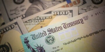 The IRS confirms that it will not send out $2,000 checks in December, affecting millions who were hoping for economic relief 6 The IRS confirms that it will not send out $2,000 checks in December, affecting millions who were hoping for economic relief
