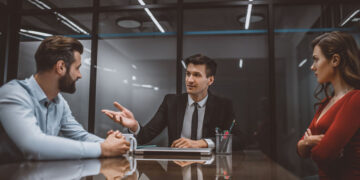 Goodbye to traditional inheritance—a father in the US divides everything between his three children and unleashes an unexpected family conflict 17 Goodbye to traditional inheritance—a father in the US divides everything between his three children and unleashes an unexpected family conflict