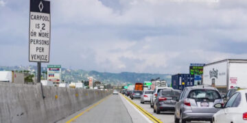 Bad news—as of September 2025, electric cars will lose the privilege of using HOV lanes alone, but the state will continue to charge them as if they still had it 5 Bad news—as of September 2025, electric cars will lose the privilege of using HOV lanes alone, but the state will continue to charge them as if they still had it