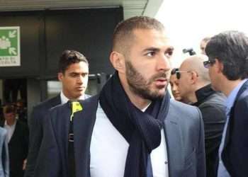 La jueza retira parcialmente el control judicial sobre Benzema