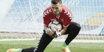 Interesa el portero Dimitrievski