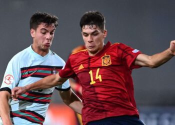 simo roger martinez españa sub 19