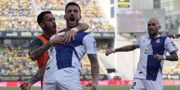 espanyol real valladolid fecha horario tv donde ver laliga santander 2022 23