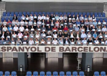 espanyol homenaje socios 25 años pandemia