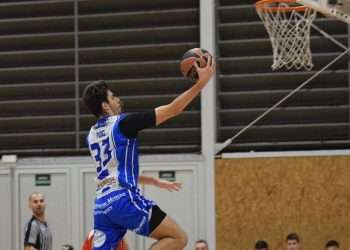 sd espanyol baloncesto masculino nico laprovittola