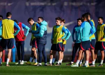 barça espanyol bajas ronald araujo robert lewandowski