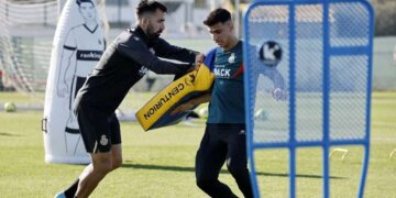 ruben sanchez entrena compañeros