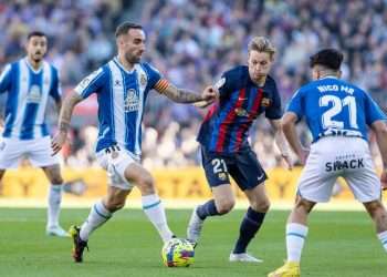 sergi darder nico melamed barça espanyol laliga santander 2022 23