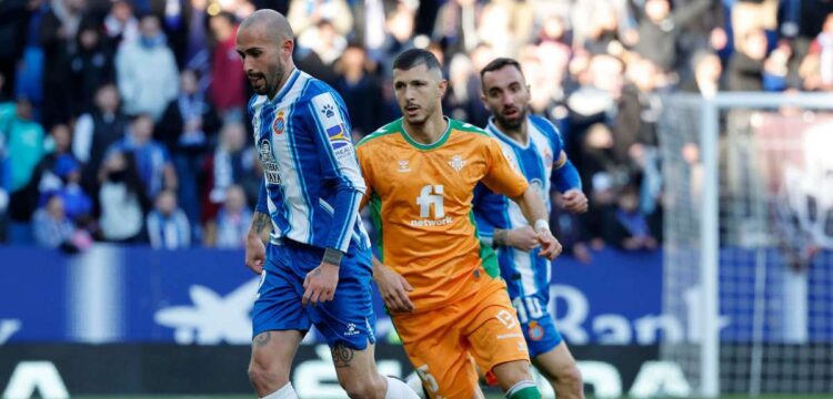 Aleix Vidal verano raro Espanyol