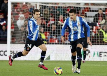 César Montes Brian Oliván