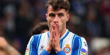 javi puado alvaro fernandez espanyol girona fc laliga santander 2022 23