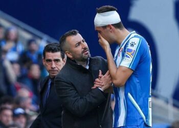 César Montes CA Osasuna