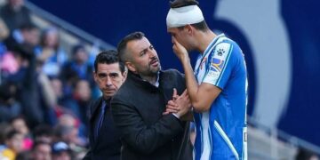 César Montes CA Osasuna