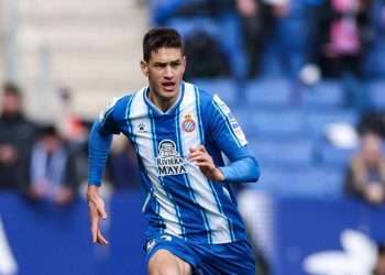 cesar montes wolves nottingham forest interes