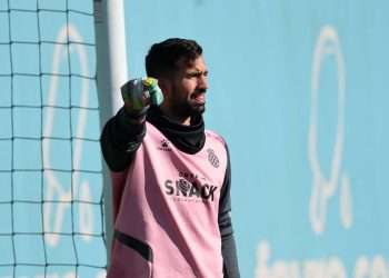 elche cf espanyol alineaciones laliga santander 2022 23 fernando pacheco