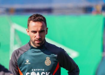 sergi darder elche cf espanyol laliga santander 2022 23