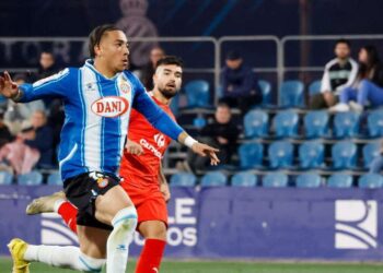 espanyol b suma 12 puntos 33 posibles 2023