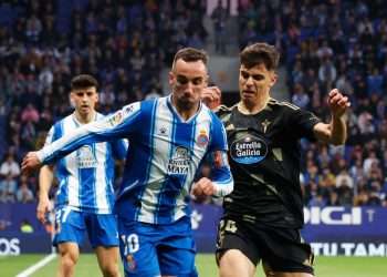 espanyol celta de vigo laliga santander 2022 23 sergi darder