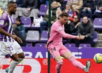 sergi gomez real valladolid espanyol laliga santander 2022 23