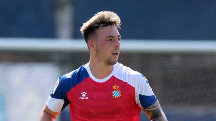 max svensson espanyol b primer equipo