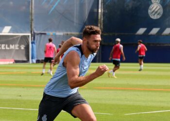 sergi gomez espanyol pretemporada 2023 24