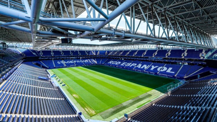 espanyol cierre stage front stadium