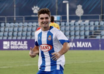 ue castelldefels espanyol b pretemporada 2023 24