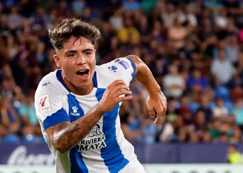 levante ud espanyol laliga hypermotion 2023 24 nico melamed