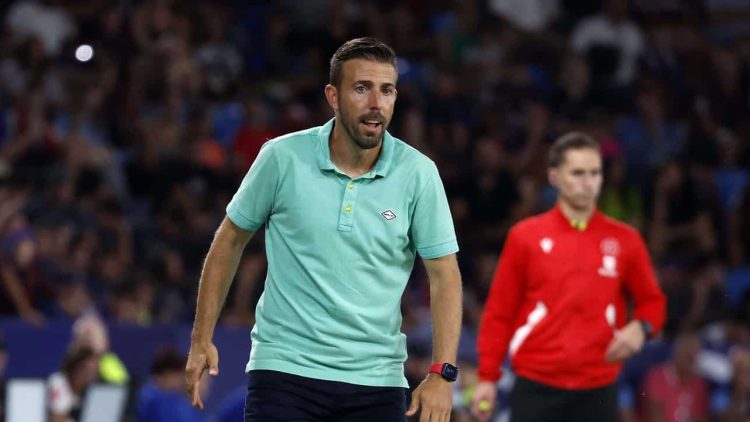 luis garcia espanyol alineacion habitual