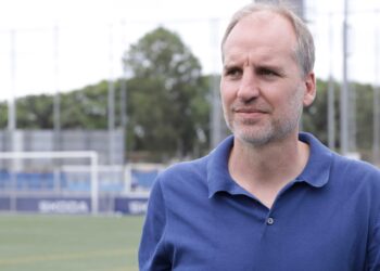 mikel azparren espanyol salida