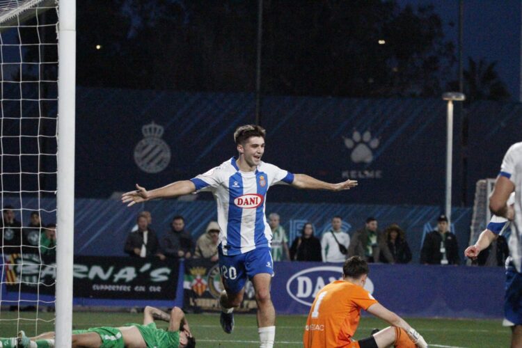 Uri Pallàs celebra el tercer gol perico | @mongay_photography