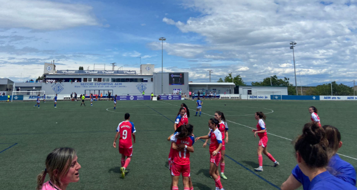 Celebración de Carol Marin en el primer gol del Espanyol ante el AEM en la 1ª ronda del playoff | Fotografía: Érika Peñafiel