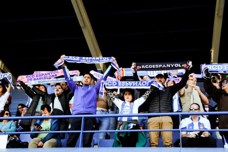 Afición perica | @mongay_photography