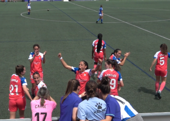 Celebración del primer gol logrado por Carol Marín | Fotografía: @perico_utd